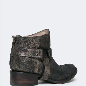 FreeBird Booties Size: US 6.5